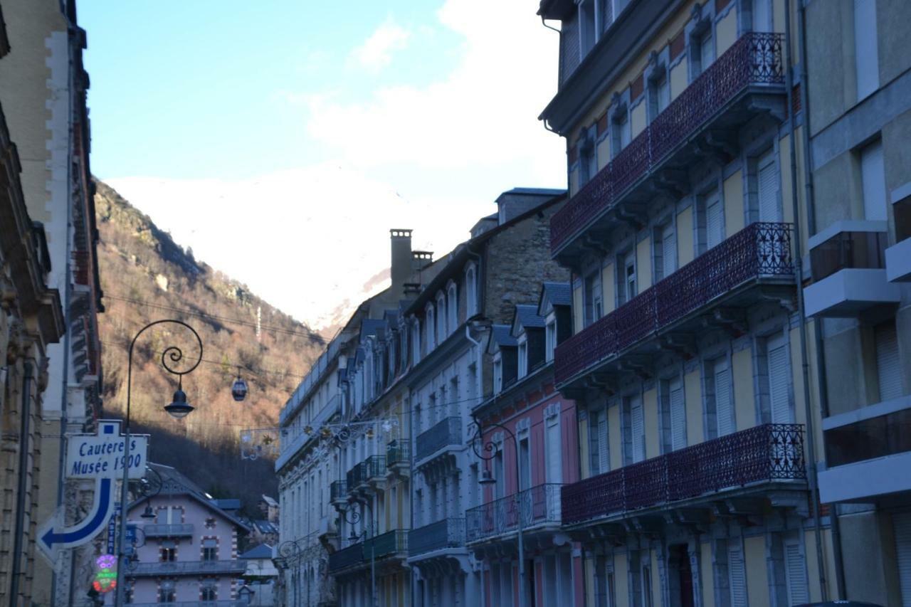 Petit Studio Dans Immeuble De Caractere Apartment Cauterets Exterior photo